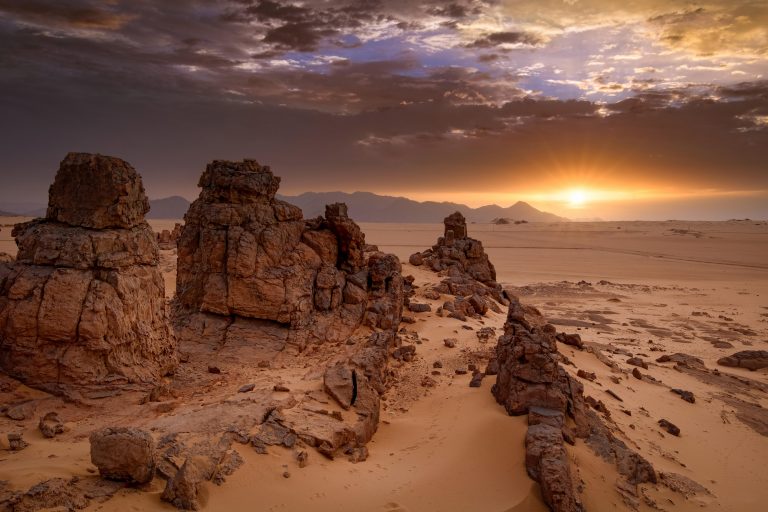 Conoce Tassili N’Ajjer y su arte rupestre prehistórico