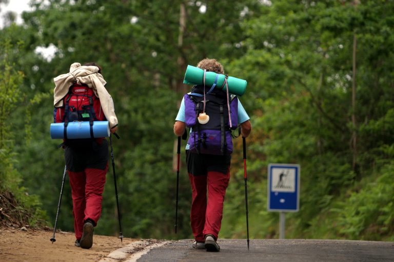 Rutas de peregrinaje : Argelia y España un viaje espiritual y cultural