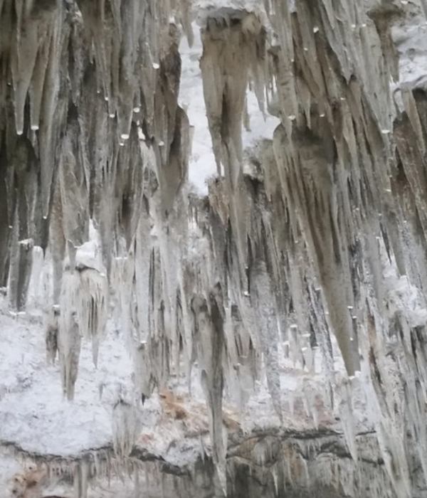 LES GROTTES DE BENI ADD